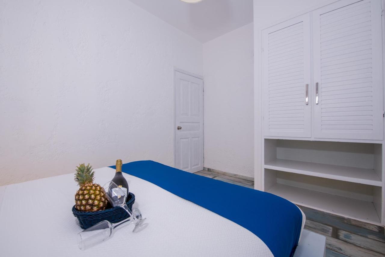 Evexia Boutique Hotel & Spa Agia Marina Екстериор снимка