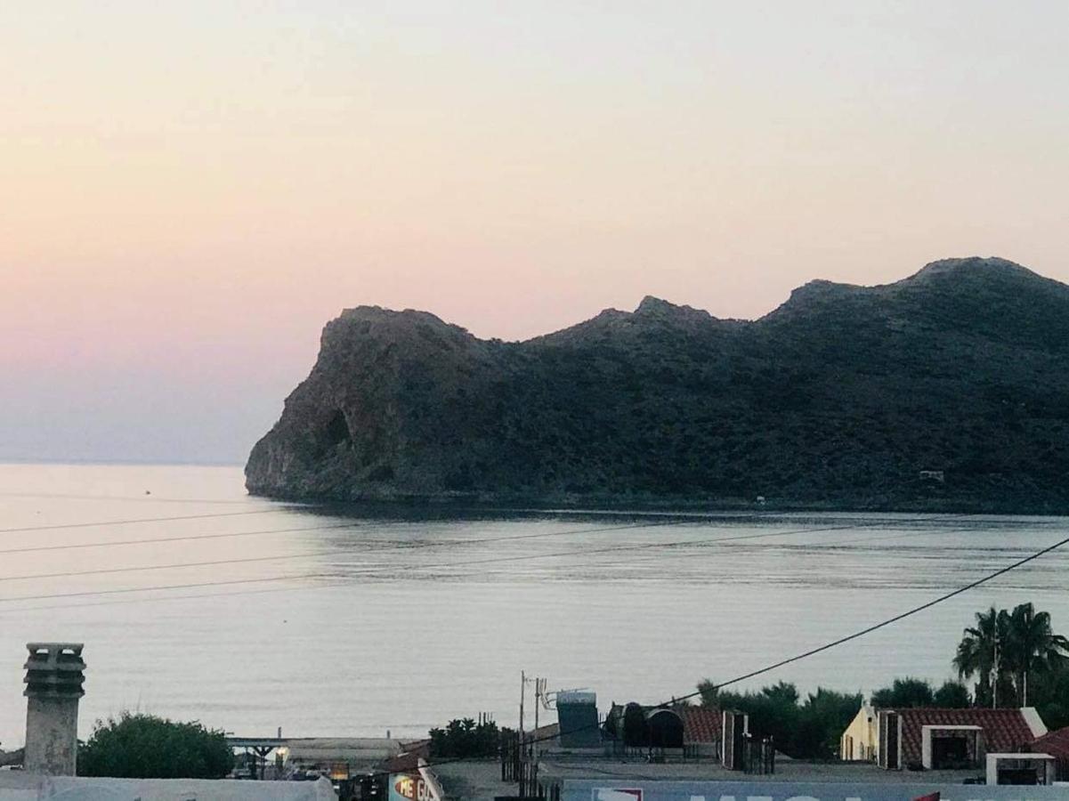 Evexia Boutique Hotel & Spa Agia Marina Екстериор снимка